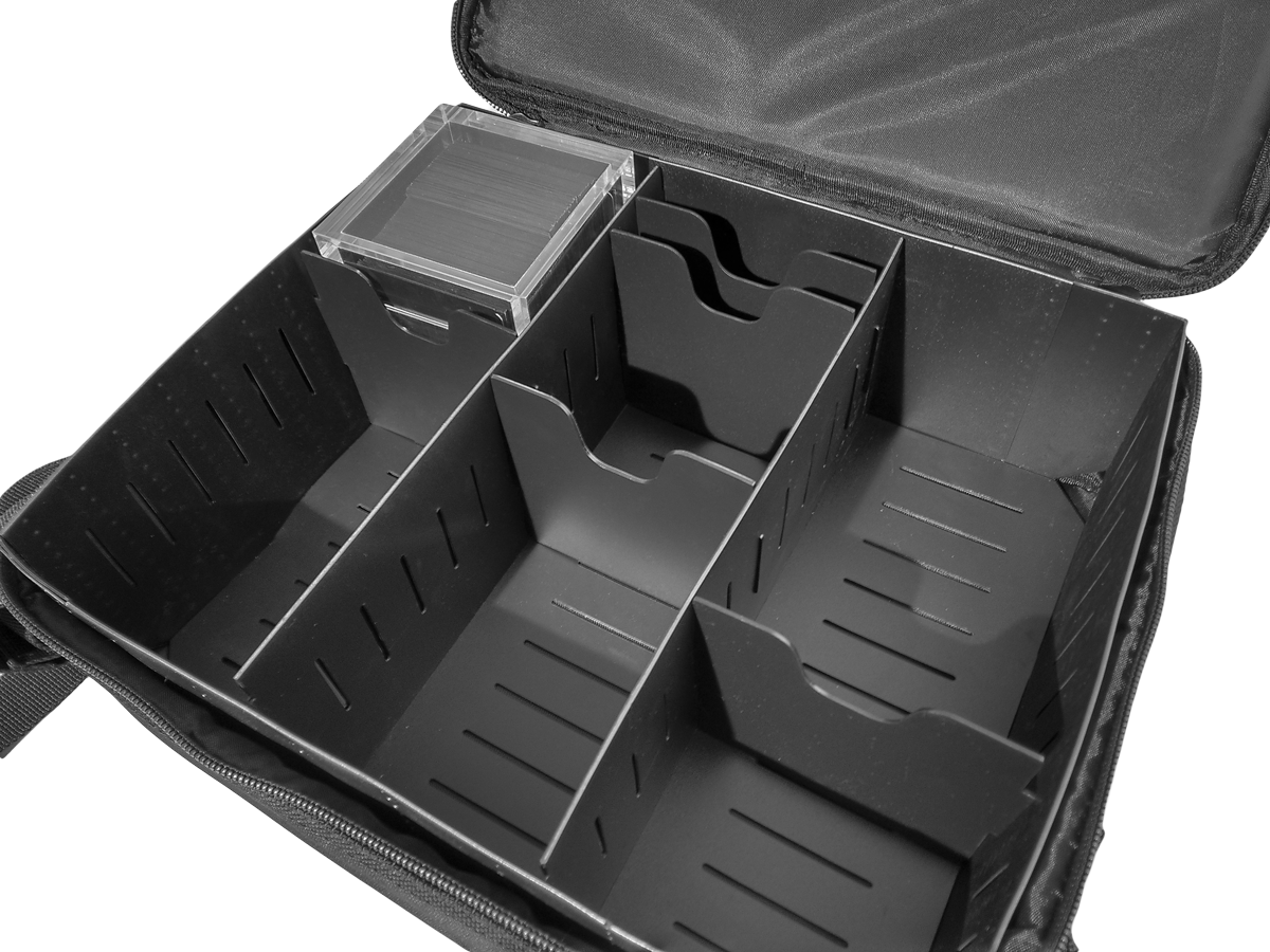 Ultra PRO: Deluxe Gaming Case (Black Trim) | Gamers Paradise