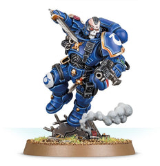 Warhammer 40k - Space Marines - Primaris Lieutenant in Reiver Armour | Gamers Paradise